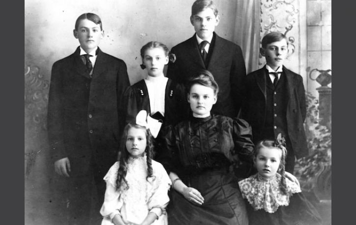 Kaesemeyer Family 1900